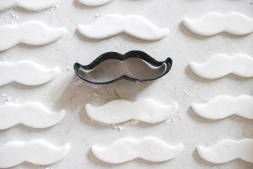 Moustache cupcakes (17 of 1)